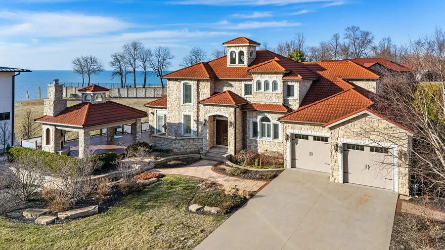 651 Sul Lago, Benton Harbor, MI 49022 - #2