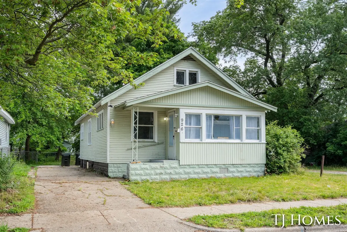 926 Emerson, Muskegon, MI 49442 - #1