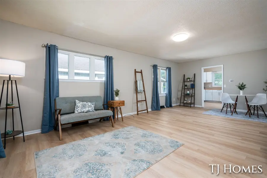 926 Emerson, Muskegon, MI 49442 - #2