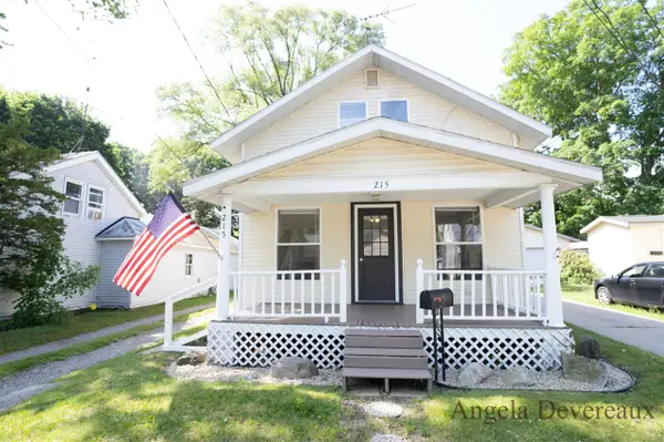 215 W Montcalm, Greenville, MI 48838