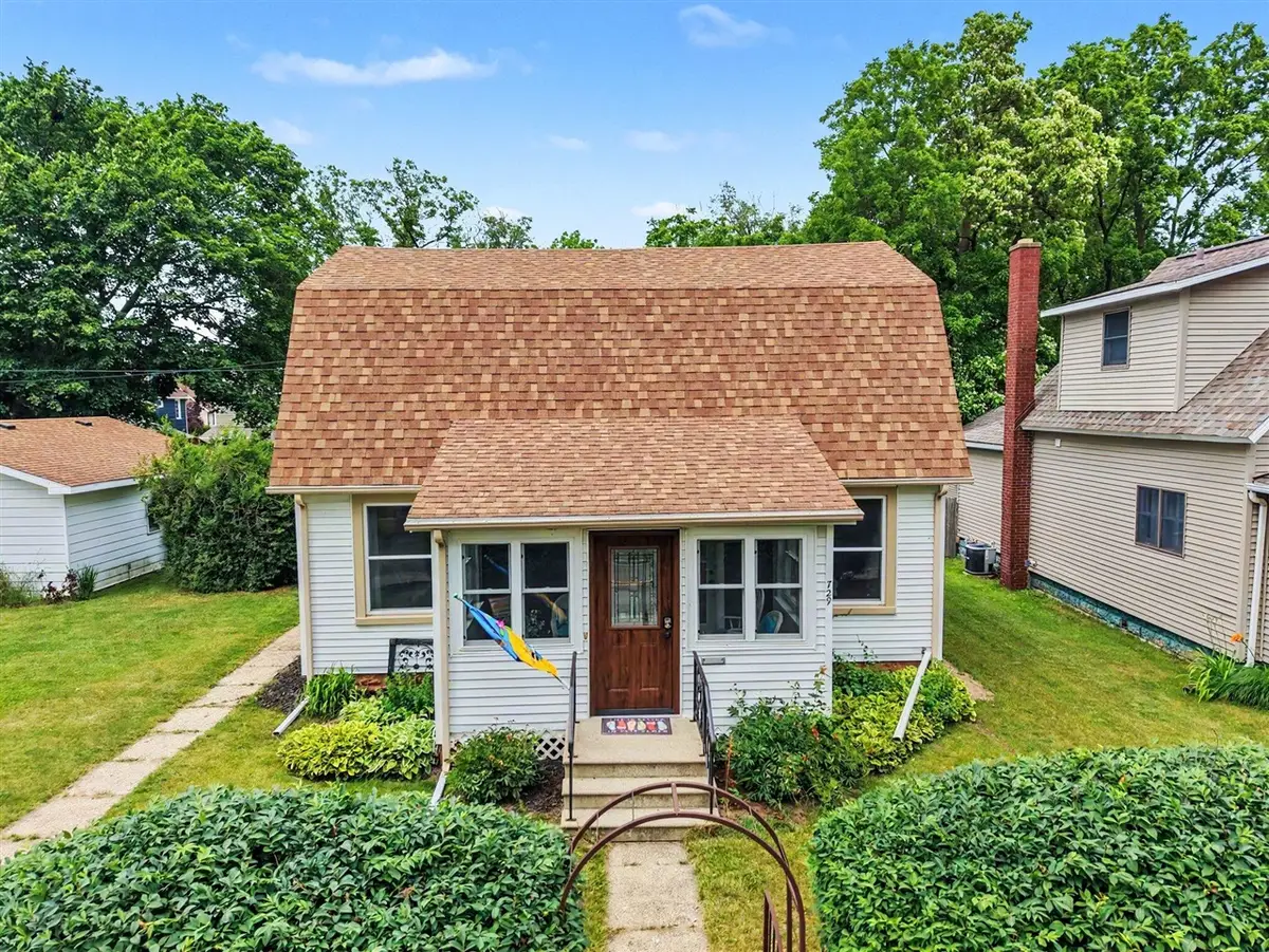 729 South Haven, South Haven, MI 49090 - #1