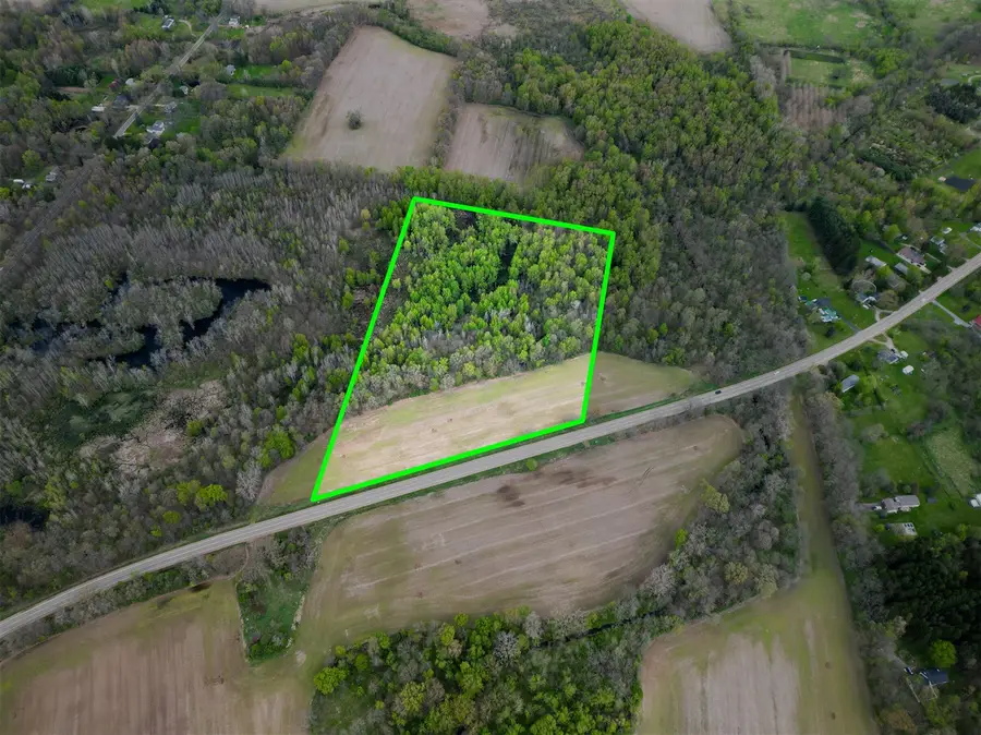 3 Bunkerhill, Jackson, MI 49201 - #3