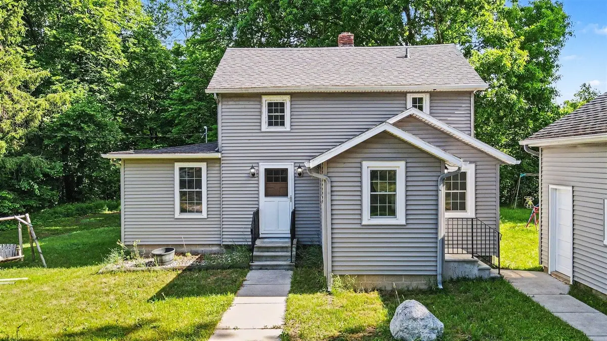 5737 S M-37, Hastings, MI 49058 - #1