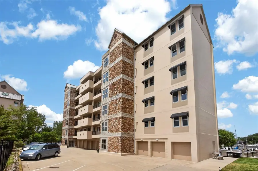 250 Water #C, Saint Joseph, MI 49085 - #3