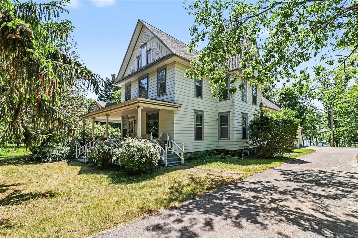 4539 S Lakeshore, Ludington, MI 49431 - #1