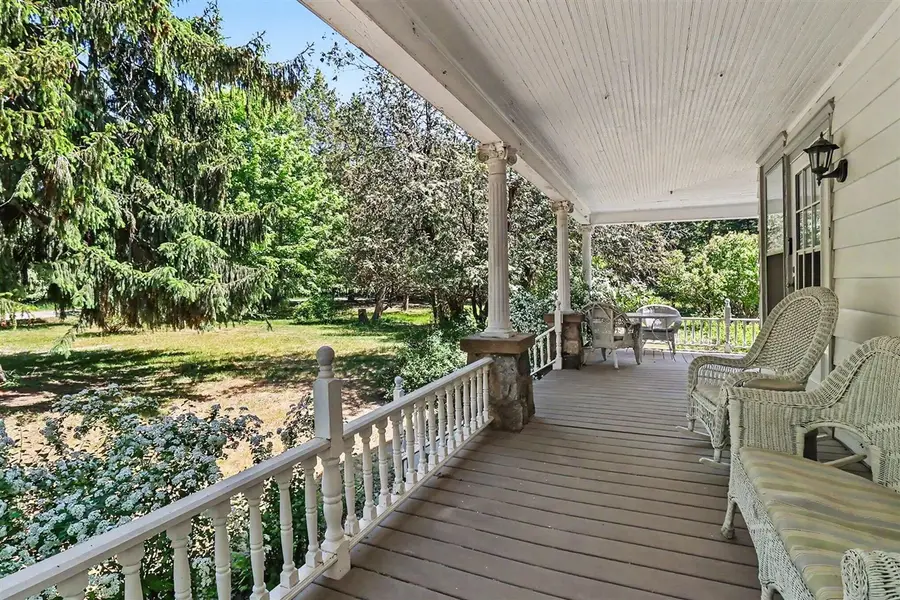4539 S Lakeshore, Ludington, MI 49431 - #2