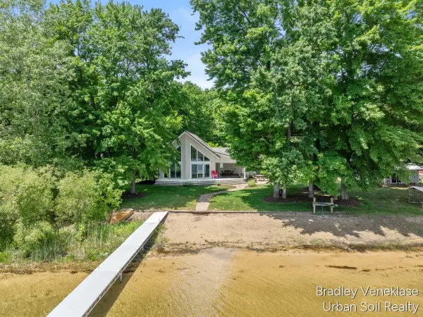 12464 S Sand Beach, Grant, MI 49327
