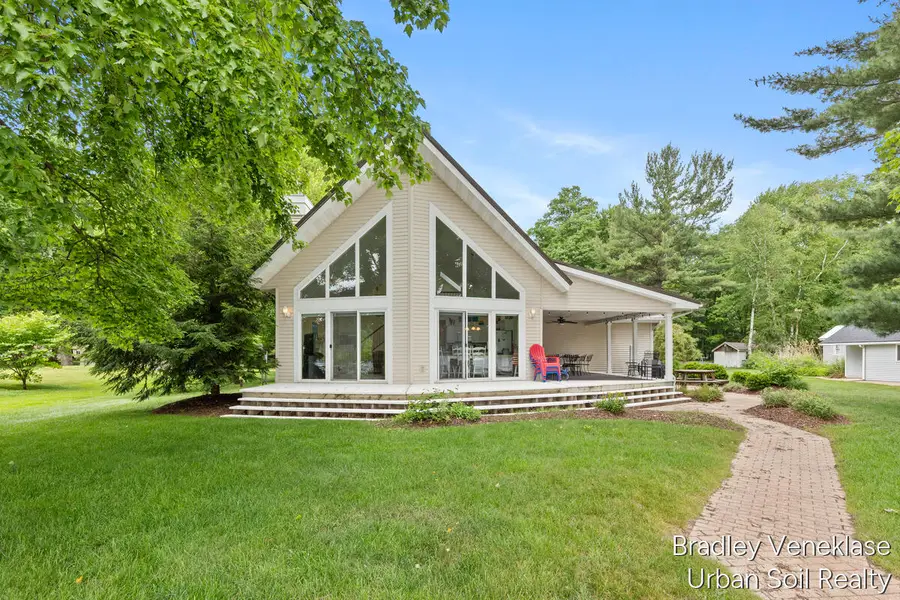 12464 S Sand Beach, Grant, MI 49327 - #2