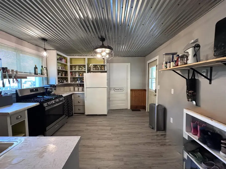 315 N Maple, Marcellus, MI 49067 - #2