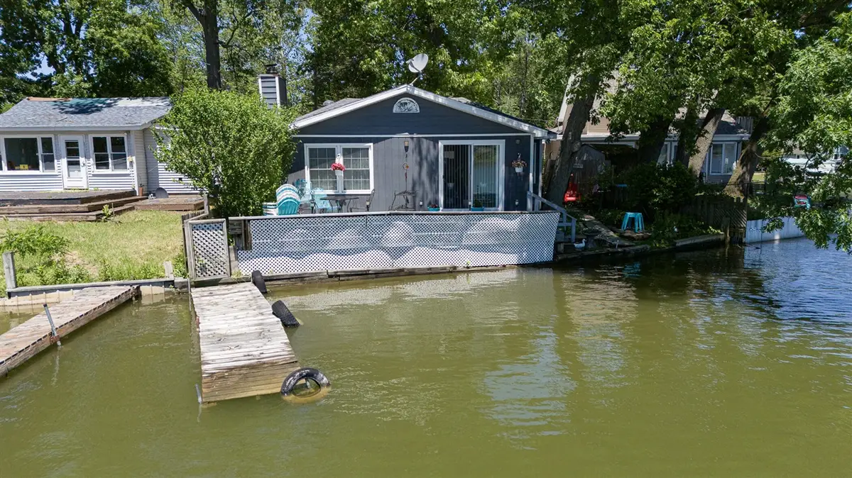 34453 Edgewater, Paw Paw, MI 49079 - #1