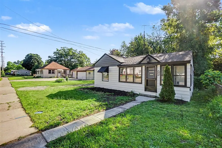 2484 Lincoln, Muskegon, MI 49441 - #2