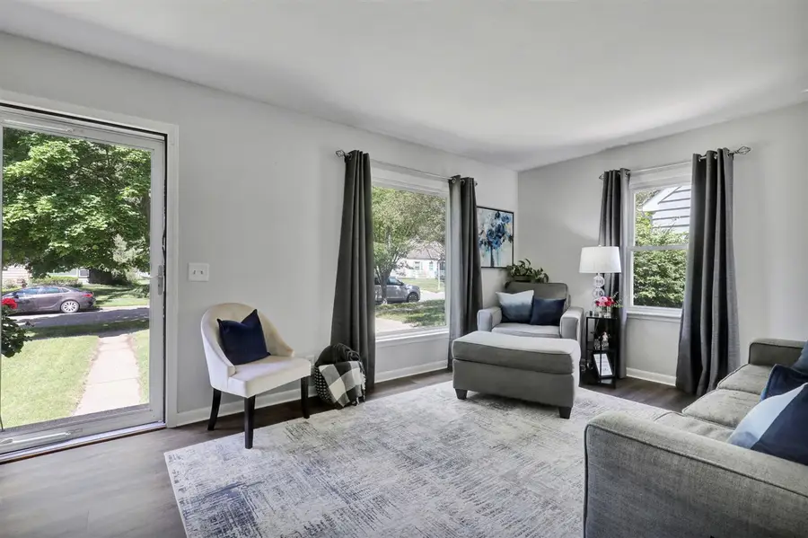 3201 Sablain Parkway, Lansing, MI 48910 - #3