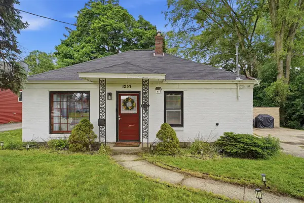 1237 Fuller, Grand Rapids, MI 49505