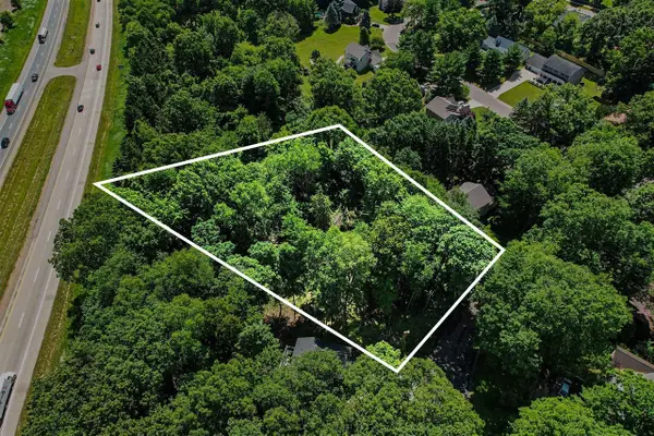 911 N Wooded, Marshall, MI 49068