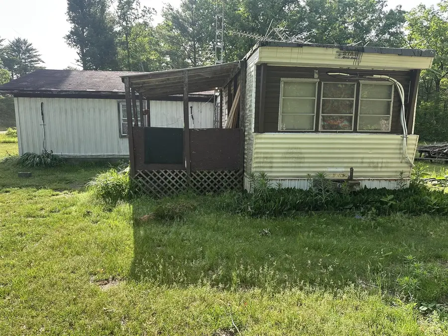 2381 W 36th, Baldwin, MI 49304 - #2