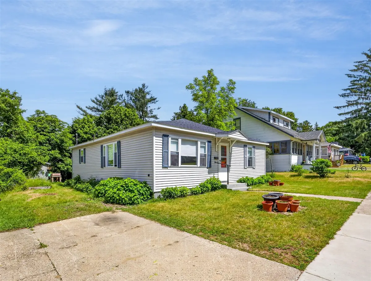 415 Crippen, Cadillac, MI 49601 - #1