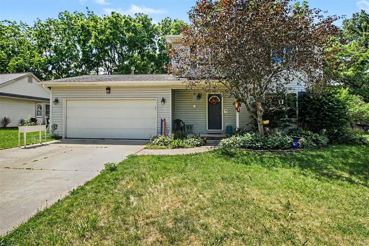 2250 Eads, Howell, MI 48843 - #1