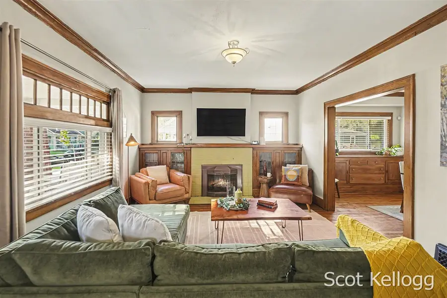 1821 Collins, Grand Rapids, MI 49507 - #3