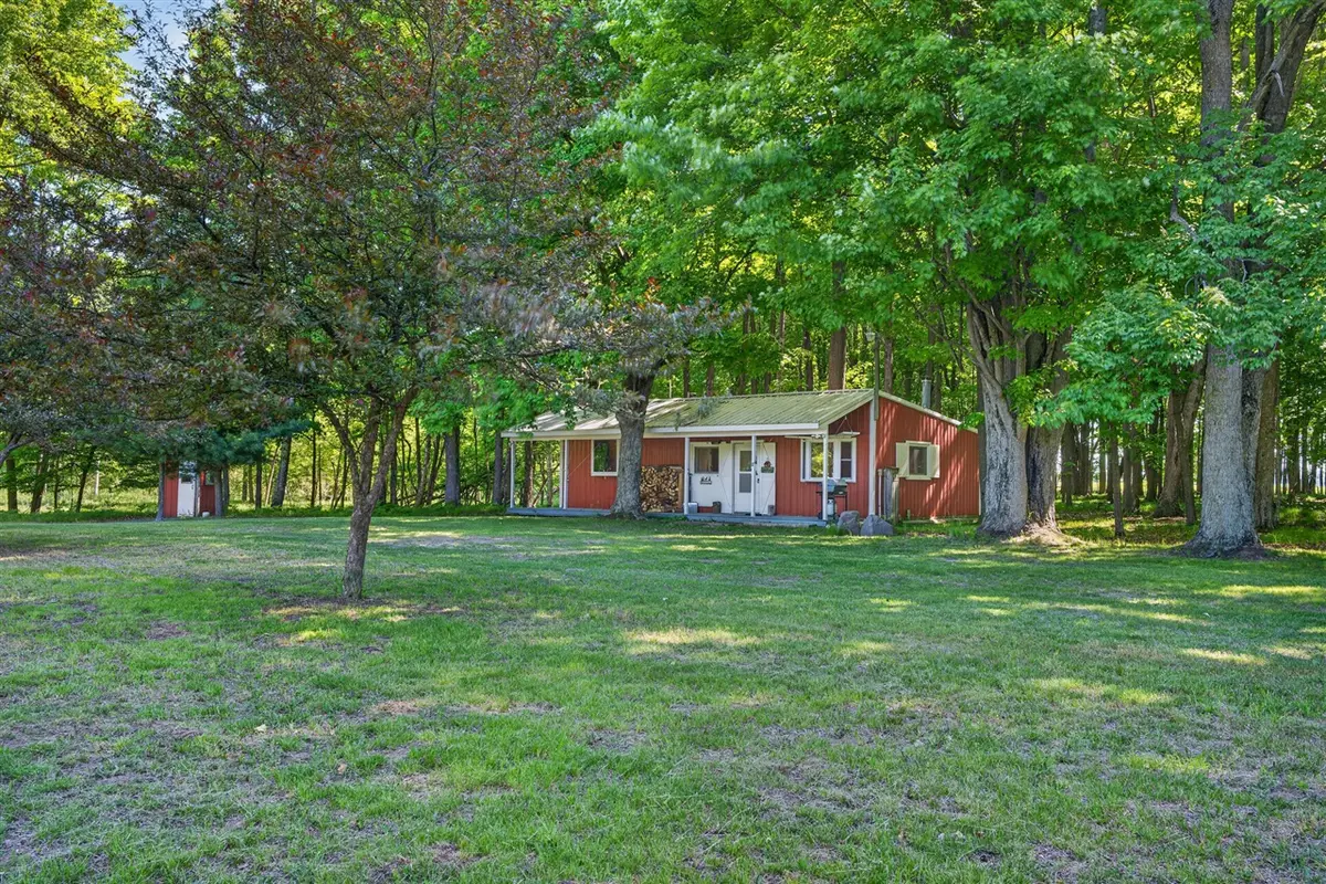 5595 75th, Mecosta, MI 49332 - #1