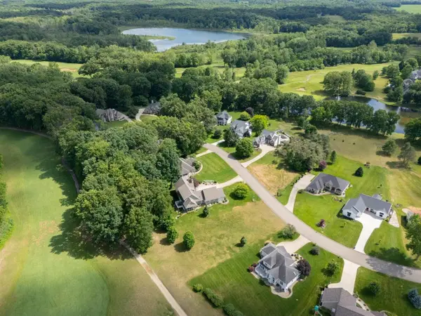 29236 Heritage, Paw Paw, MI 49079