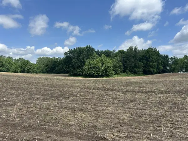 1750 Pierce, Quincy, MI 49082