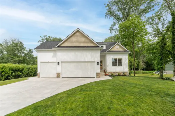 1464 Canal, Portage, MI 49002