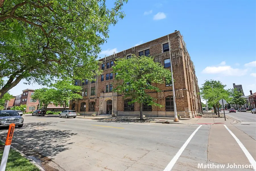 297 W Clay #202, Muskegon, MI 49440 - #3