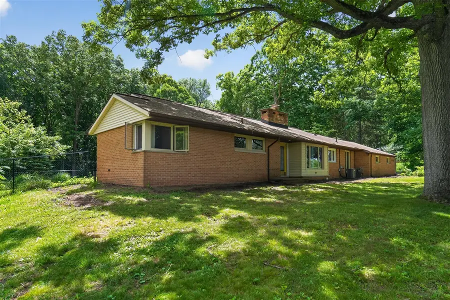 2475 Park, Jackson, MI 49203 - #3