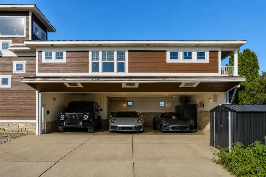 2520 Air Park, Zeeland, MI 49464 - #2