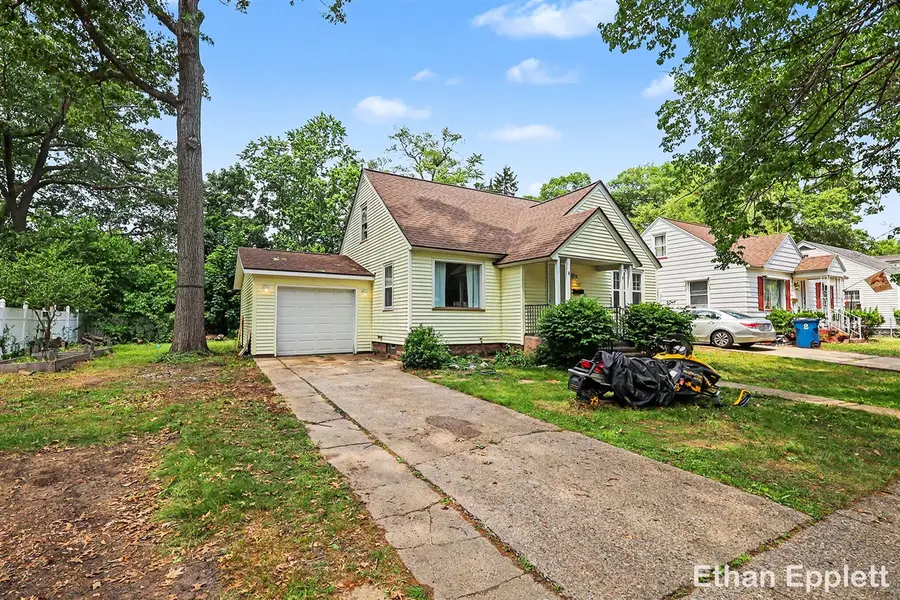 3321 Baker, Muskegon, MI 49444 - #3