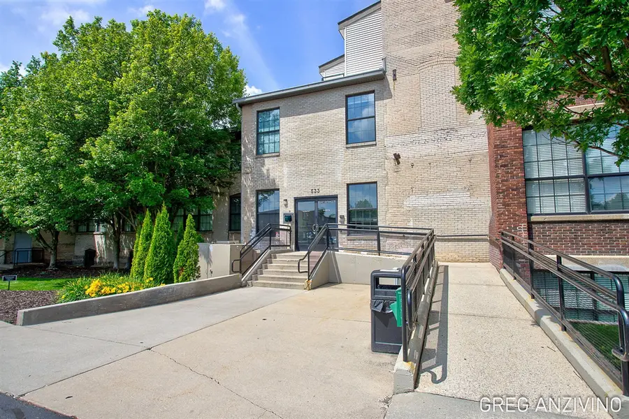 533 Columbia #113, Holland, MI 49423 - #3