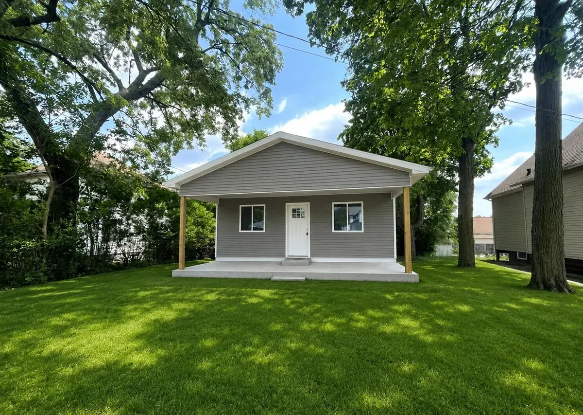 1111 Lansing, Jackson, MI 49202 - #1