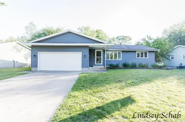3243 Royal Oak, Muskegon, MI 49441