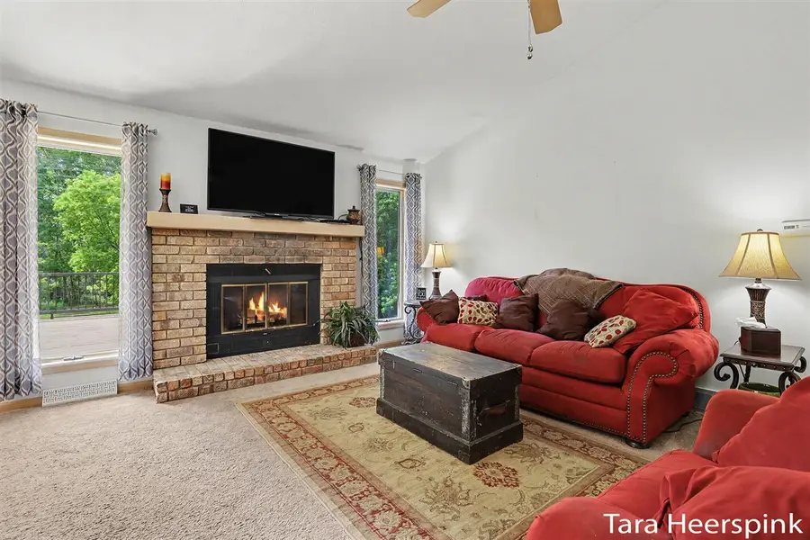 6237 Arroyo Vista, Rockford, MI 49341 - #3