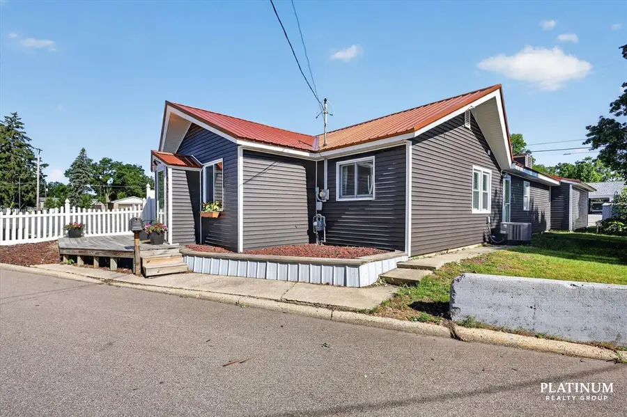 1415 Virginia, Lake Odessa, MI 48849 - #3