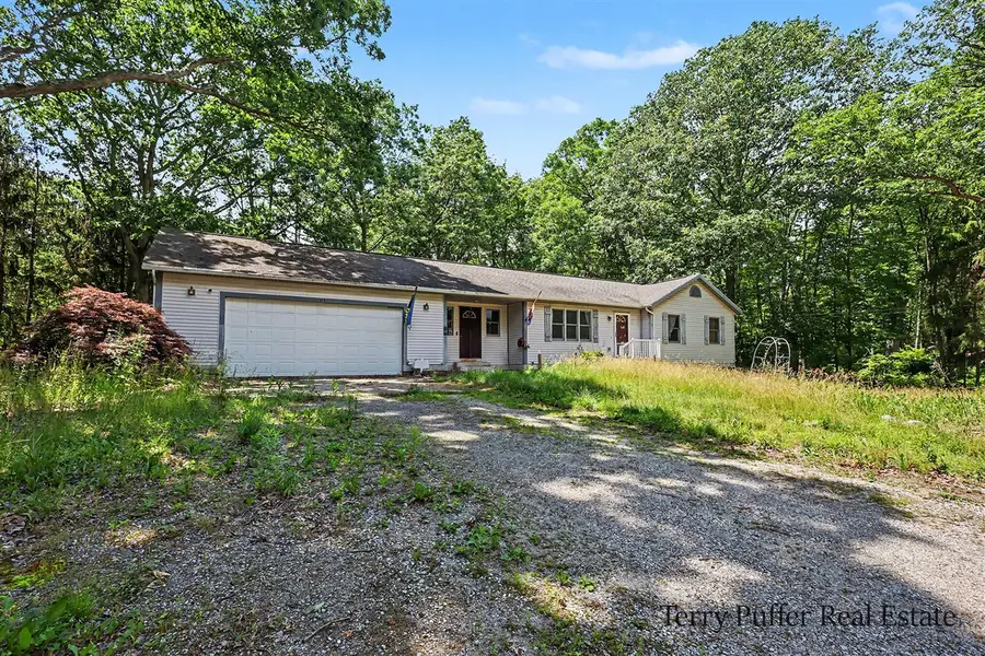 12253 Rich, Grand Haven, MI 49417 - #3