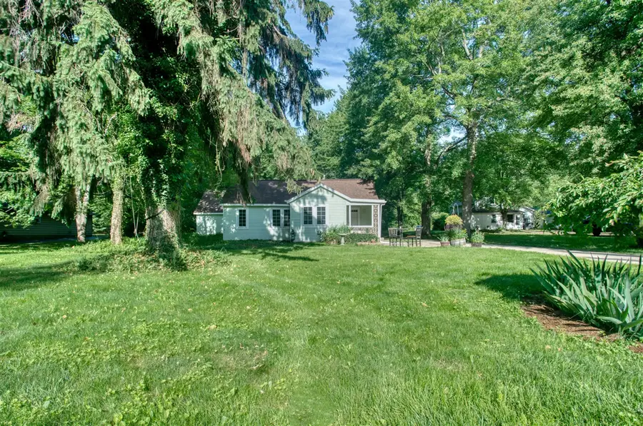 6741 Wood, Norton Shores, MI 49444 - #3