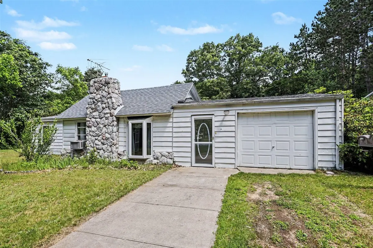 5385 E C, Richland, MI 49083 - #1