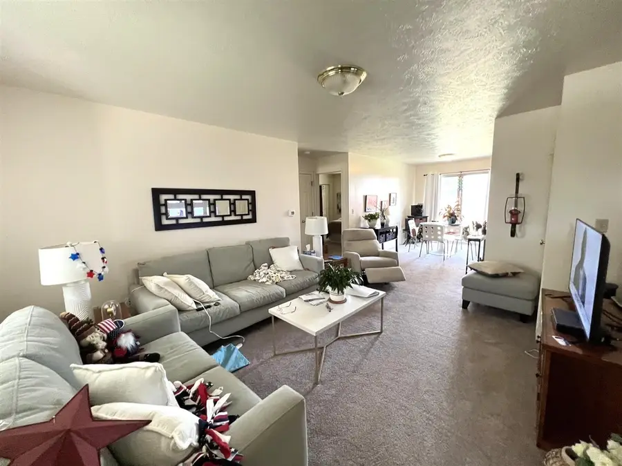 202-206 Farwell, Sturgis, MI 49091 - #3