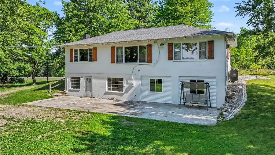 16077 M-216, Three Rivers, MI 49093 - #2