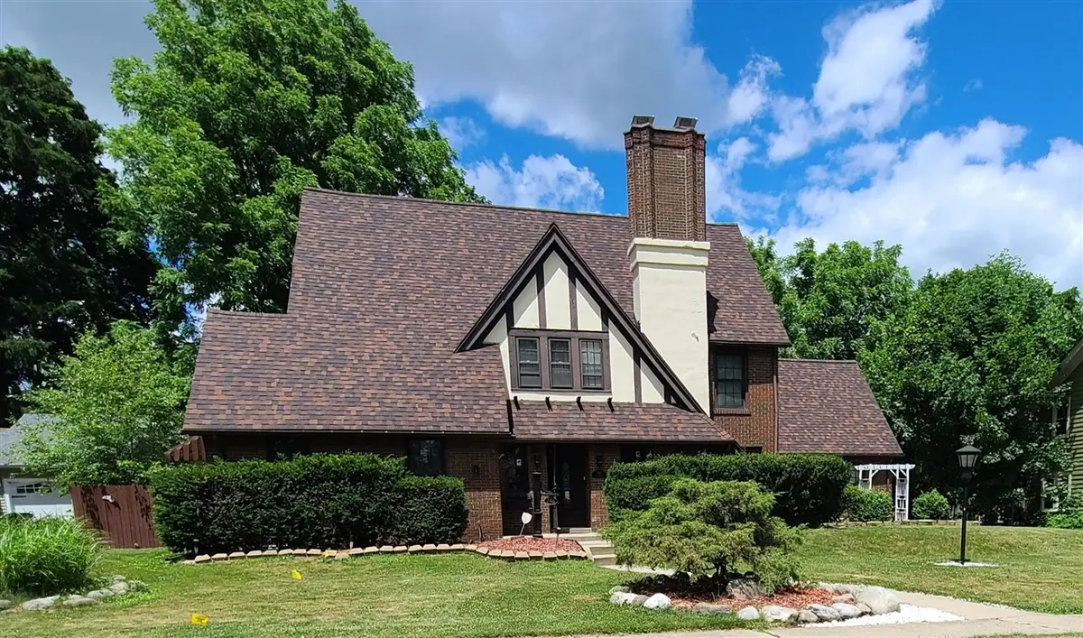 746 Oakridge, Jackson, MI 49203 - #1