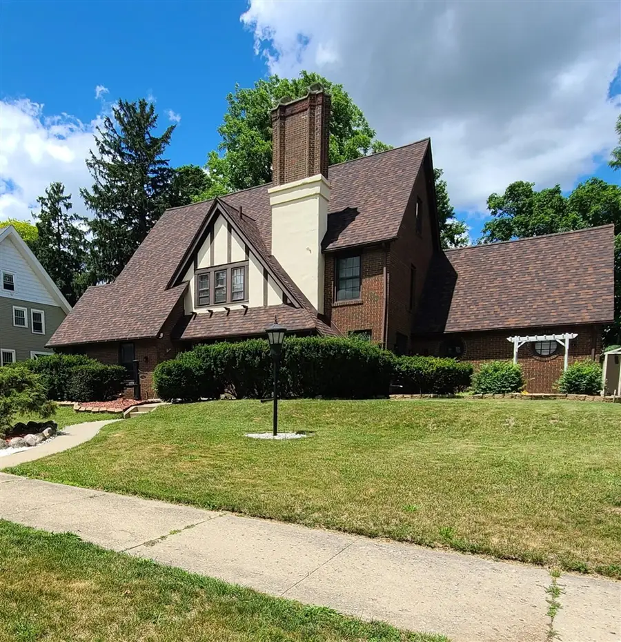 746 Oakridge, Jackson, MI 49203 - #3