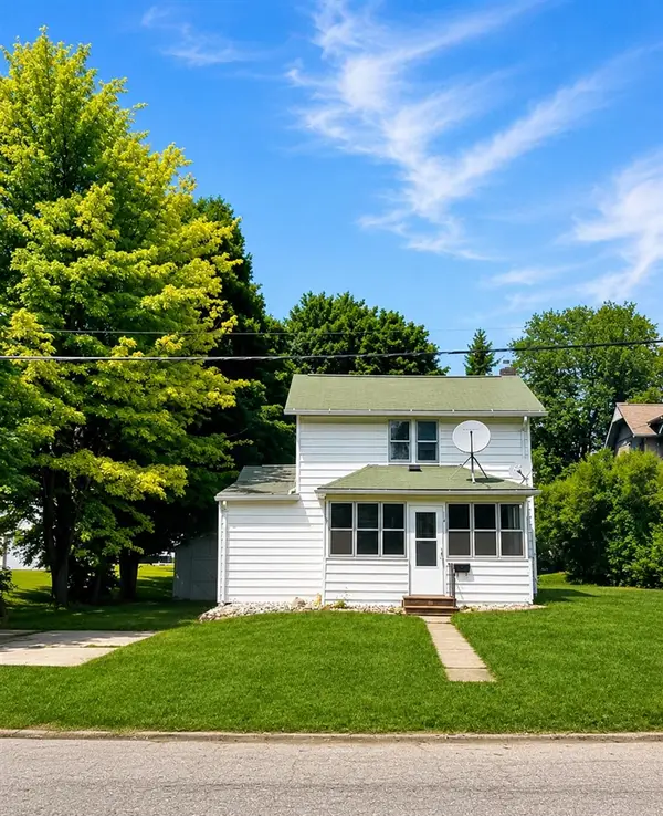 114 W Sprague, Homer, MI 49245