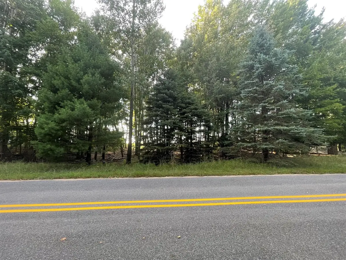 W Fox Farm, Manistee, MI 49660 - #1