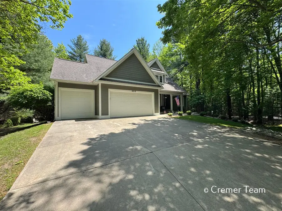 6512 Boulder, Norton Shores, MI 49444 - #3
