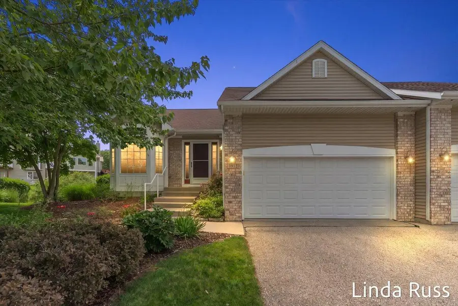 3912 Pemberton #45, Grand Rapids, MI 49508 - #2