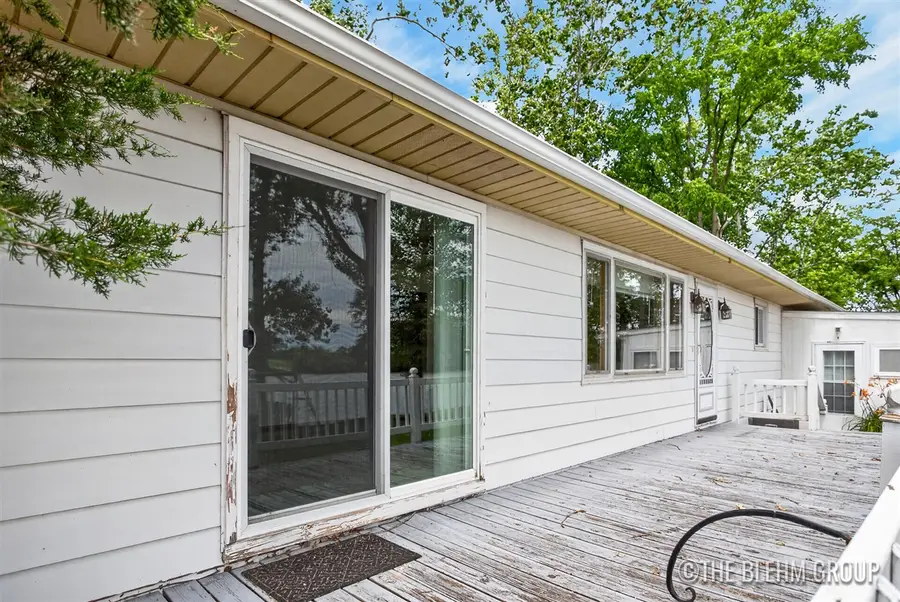 15121 Roberts Shore, Constantine, MI 49042 - #3