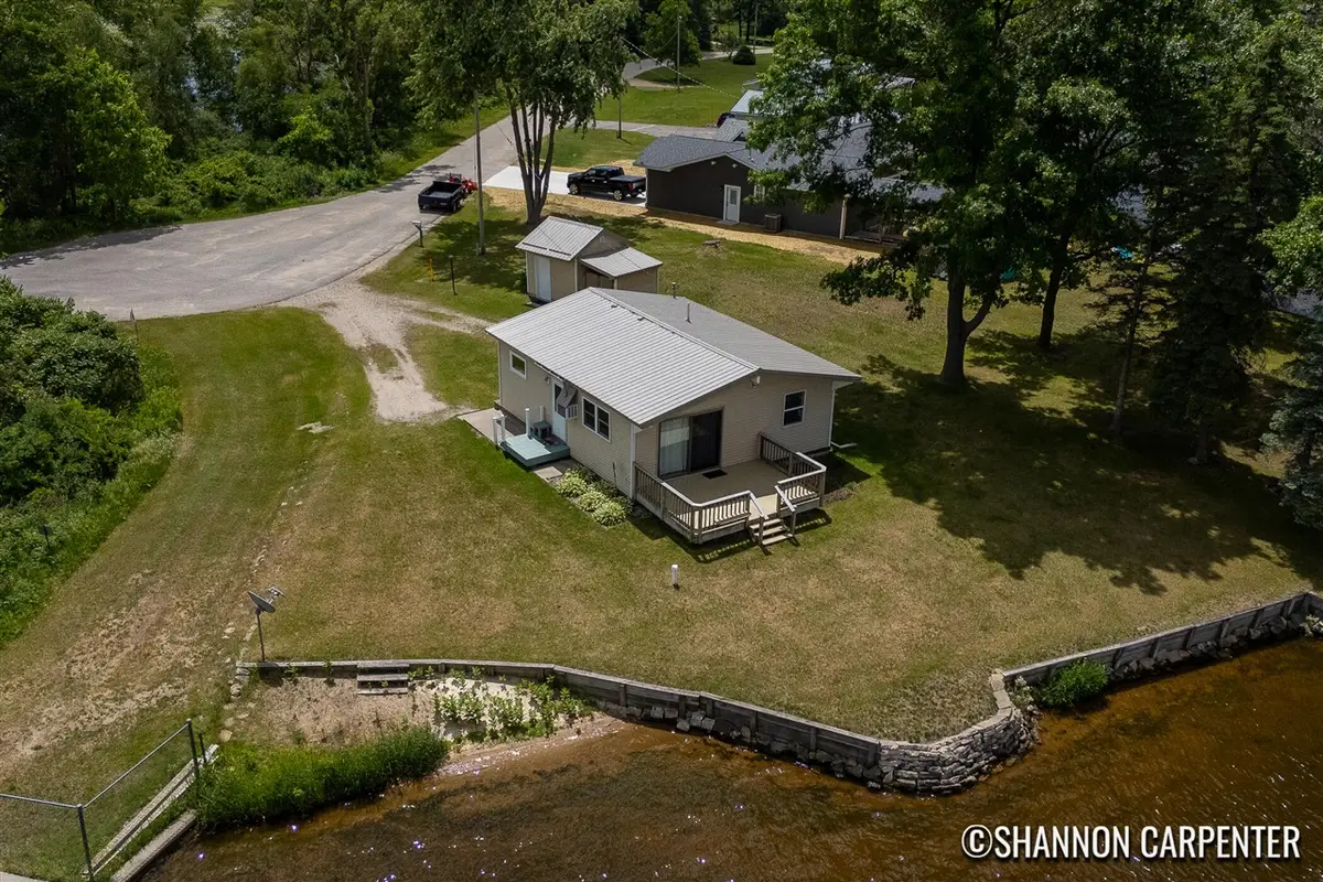 3741 E Shore, Weidman, MI 48893 - #1