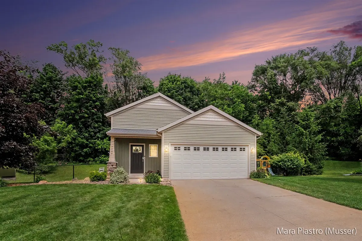 4558 Green Meadow, Caledonia, MI 49316 - #1