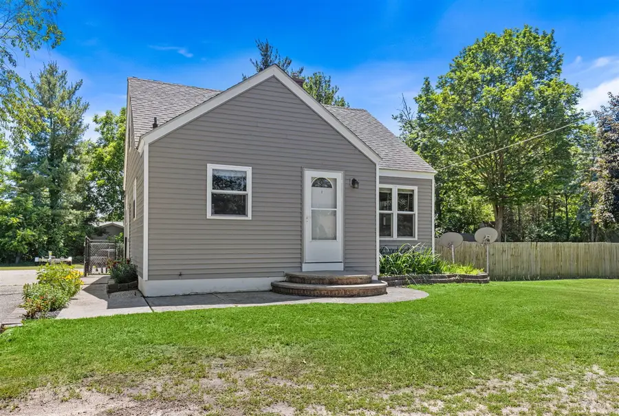 5806 Lake Michigan, Allendale, MI 49401 - #3